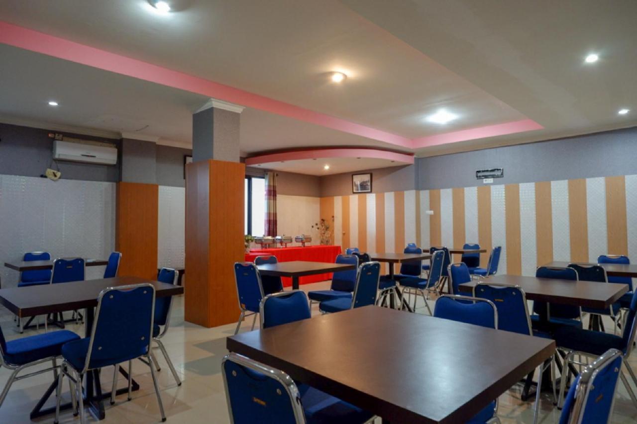 Reddoorz Near Citraland Waterpark Kendari Lepoleop Exterior foto