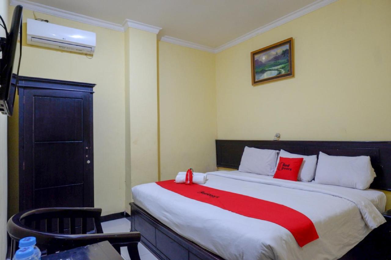 Reddoorz Near Citraland Waterpark Kendari Lepoleop Exterior foto